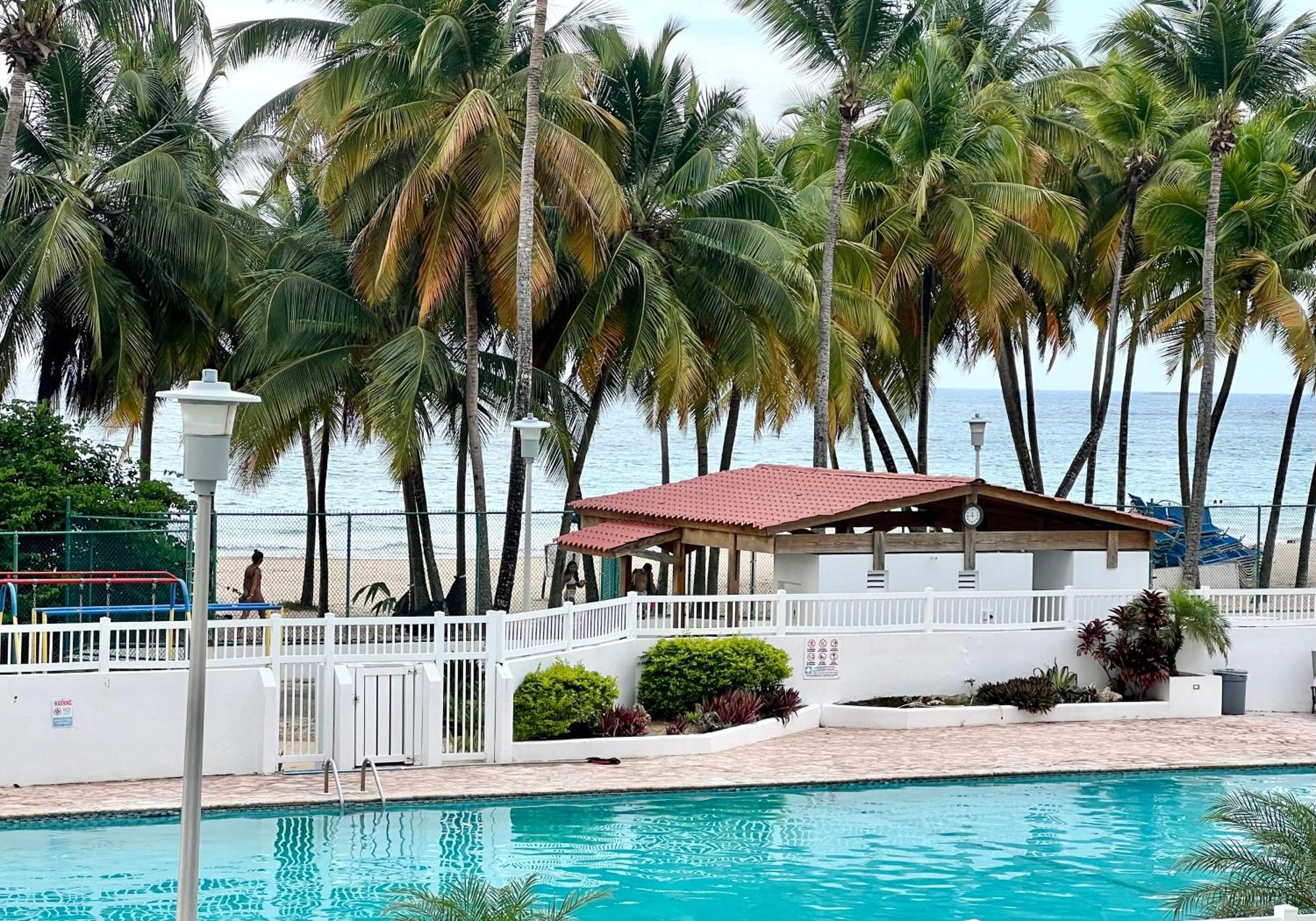 Beachfront Tropical Tantra Apartment San Juan Exteriér fotografie