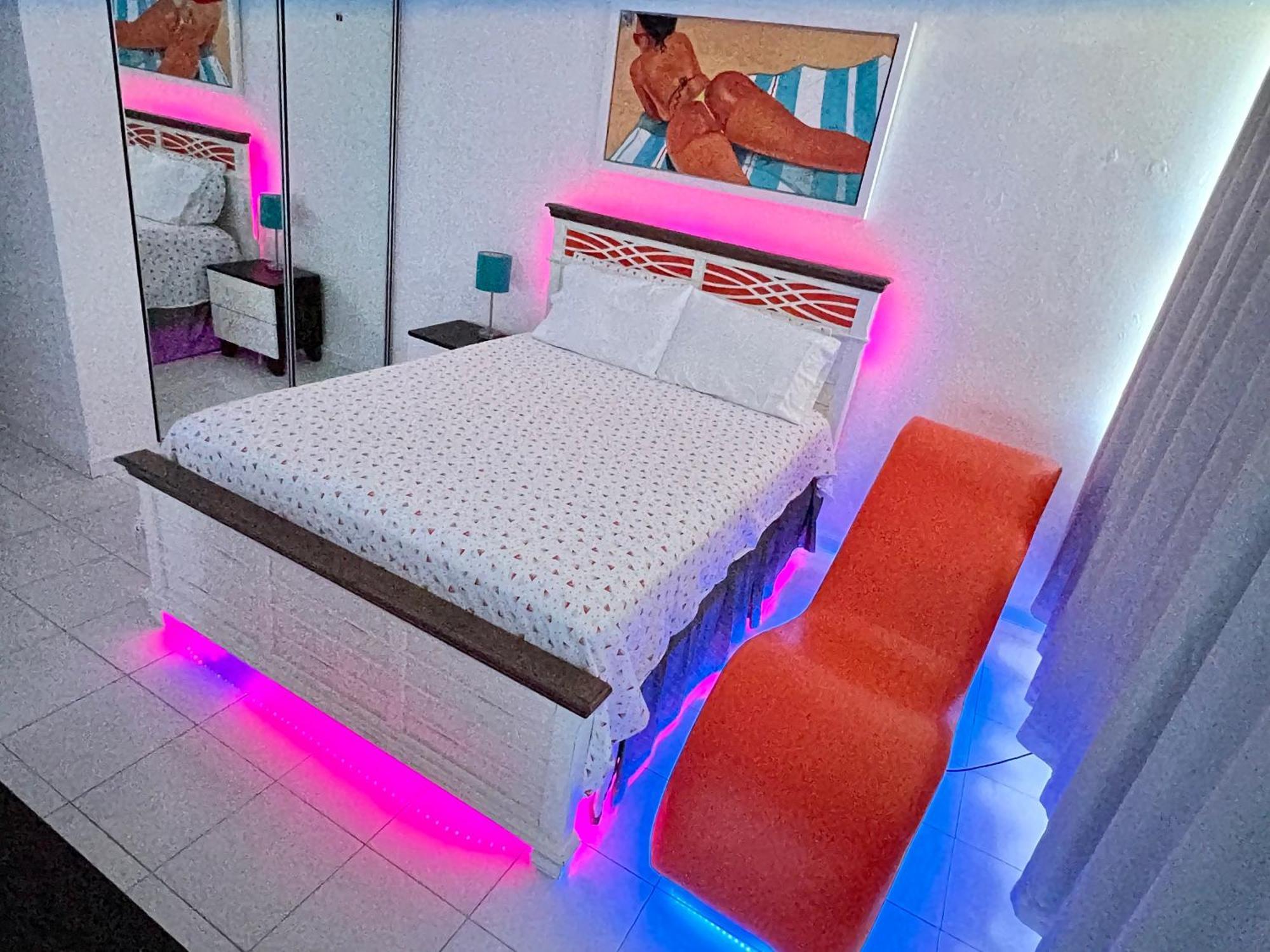 Beachfront Tropical Tantra Apartment San Juan Exteriér fotografie