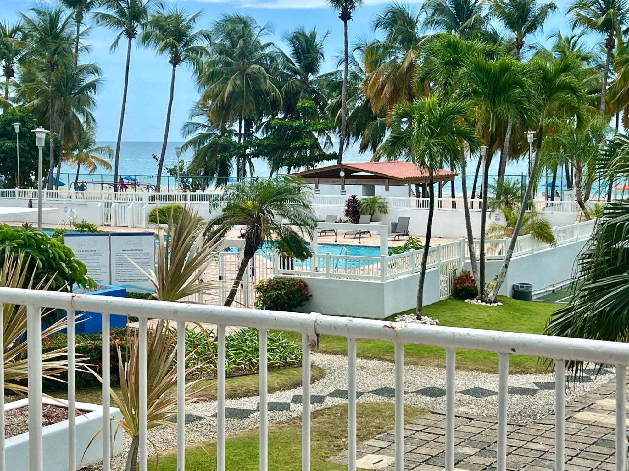 Beachfront Tropical Tantra Apartment San Juan Exteriér fotografie