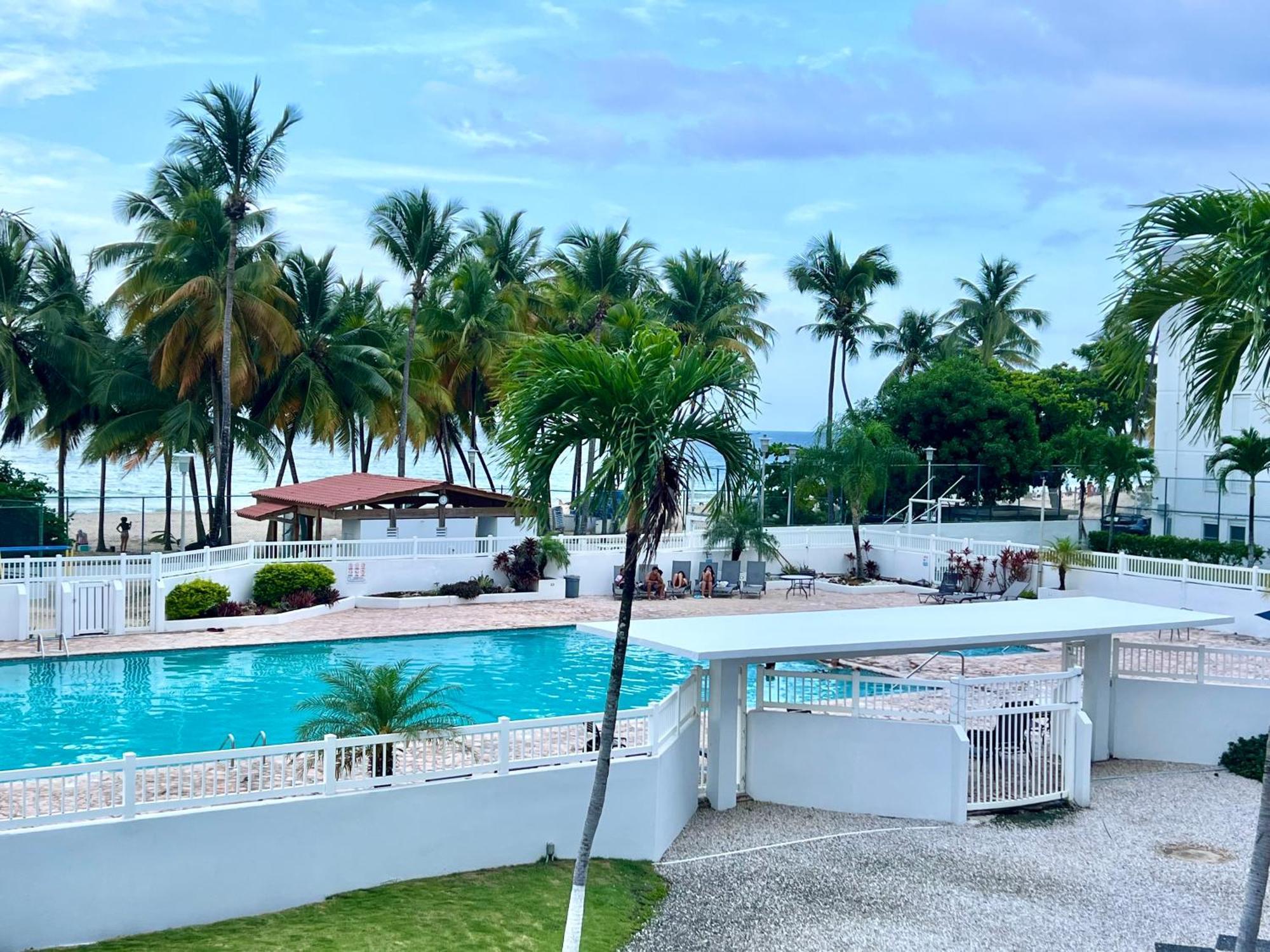 Beachfront Tropical Tantra Apartment San Juan Exteriér fotografie